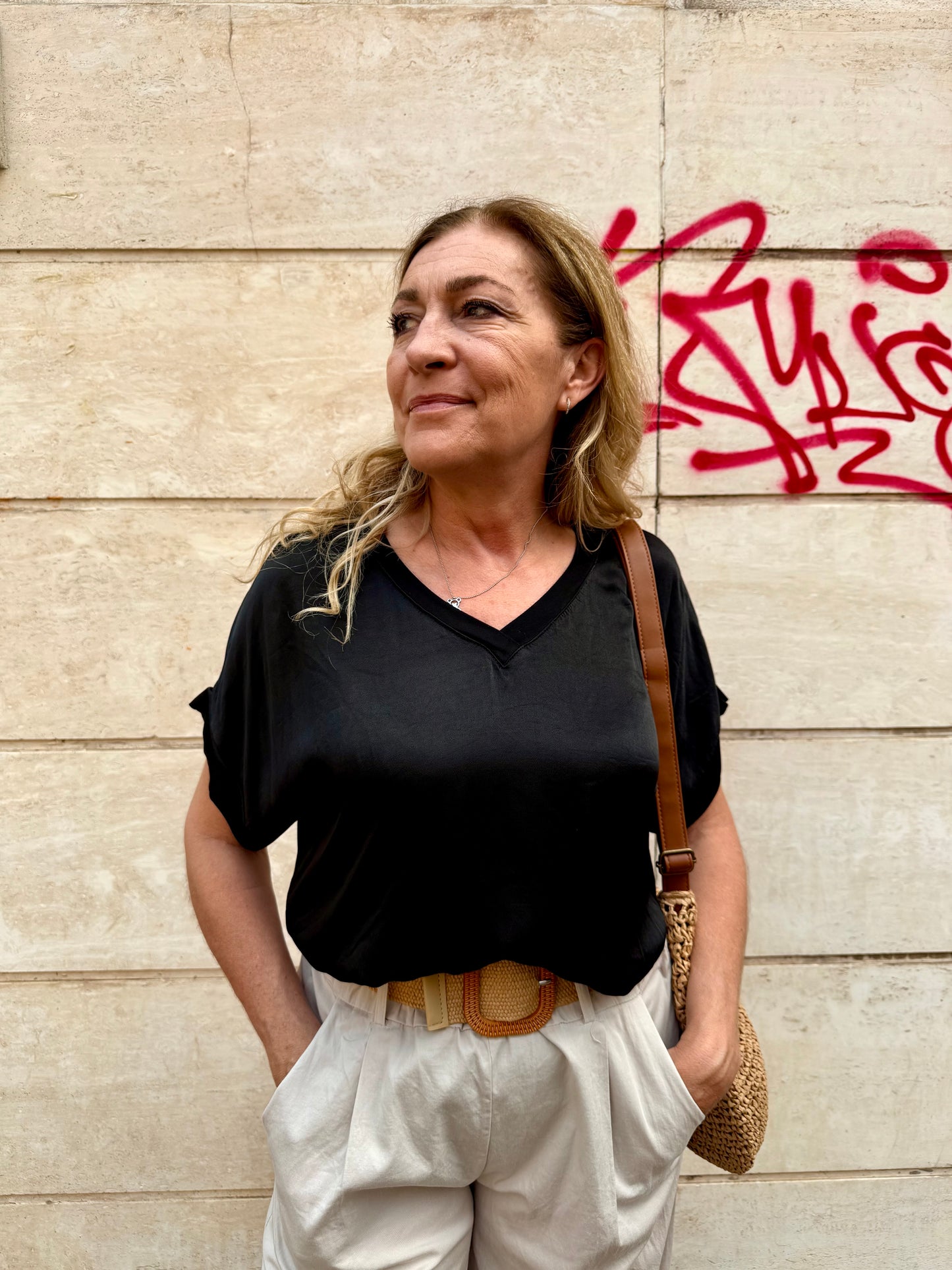 SALDI|Blusa a V in raso di viscosa