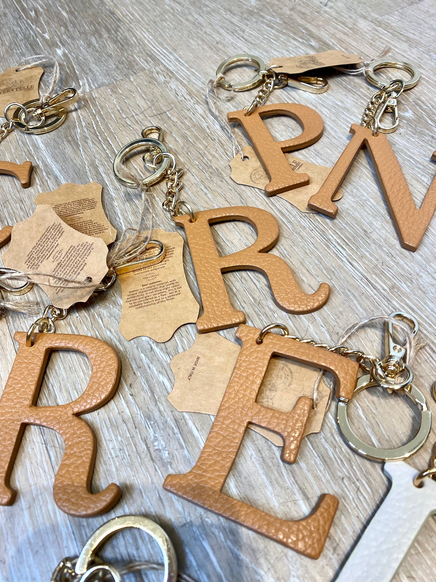 Lettera portachiavi- charm