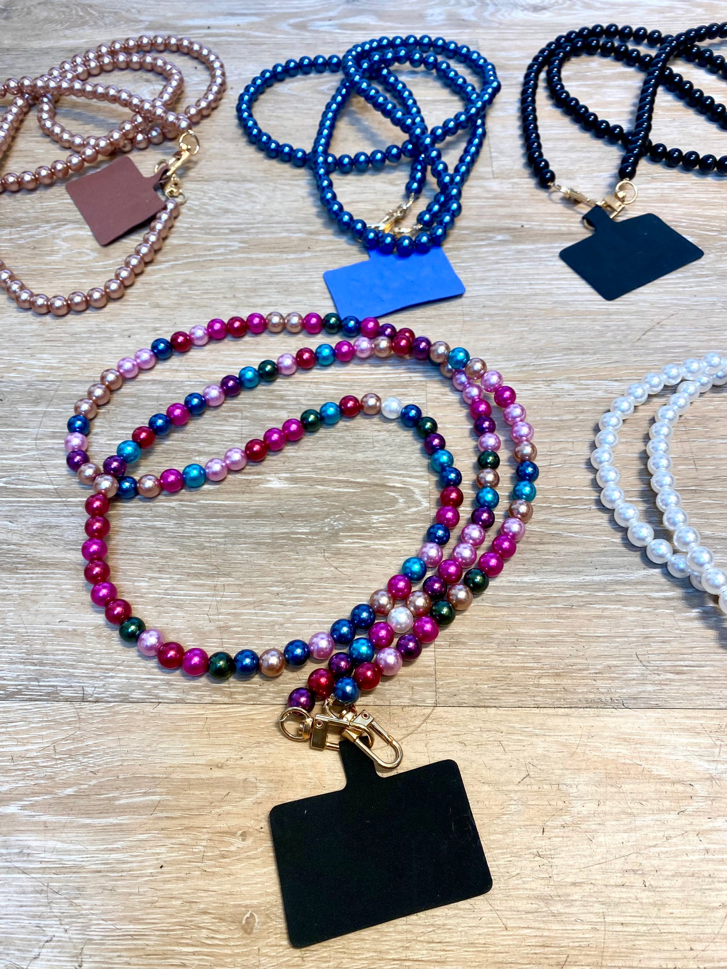 Collana porta cellulare