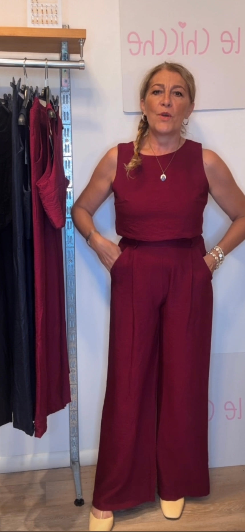 SALDI Giulia| Completo SMANICATO 213932139