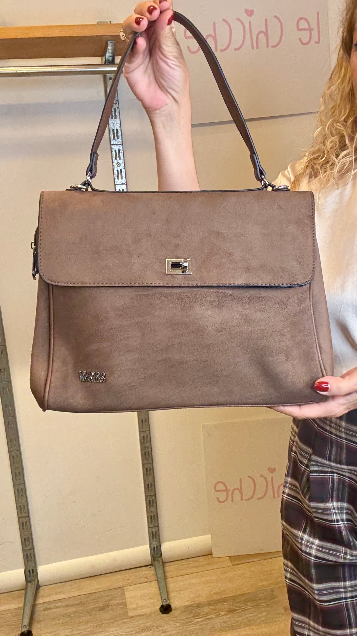 Borsa Kelly