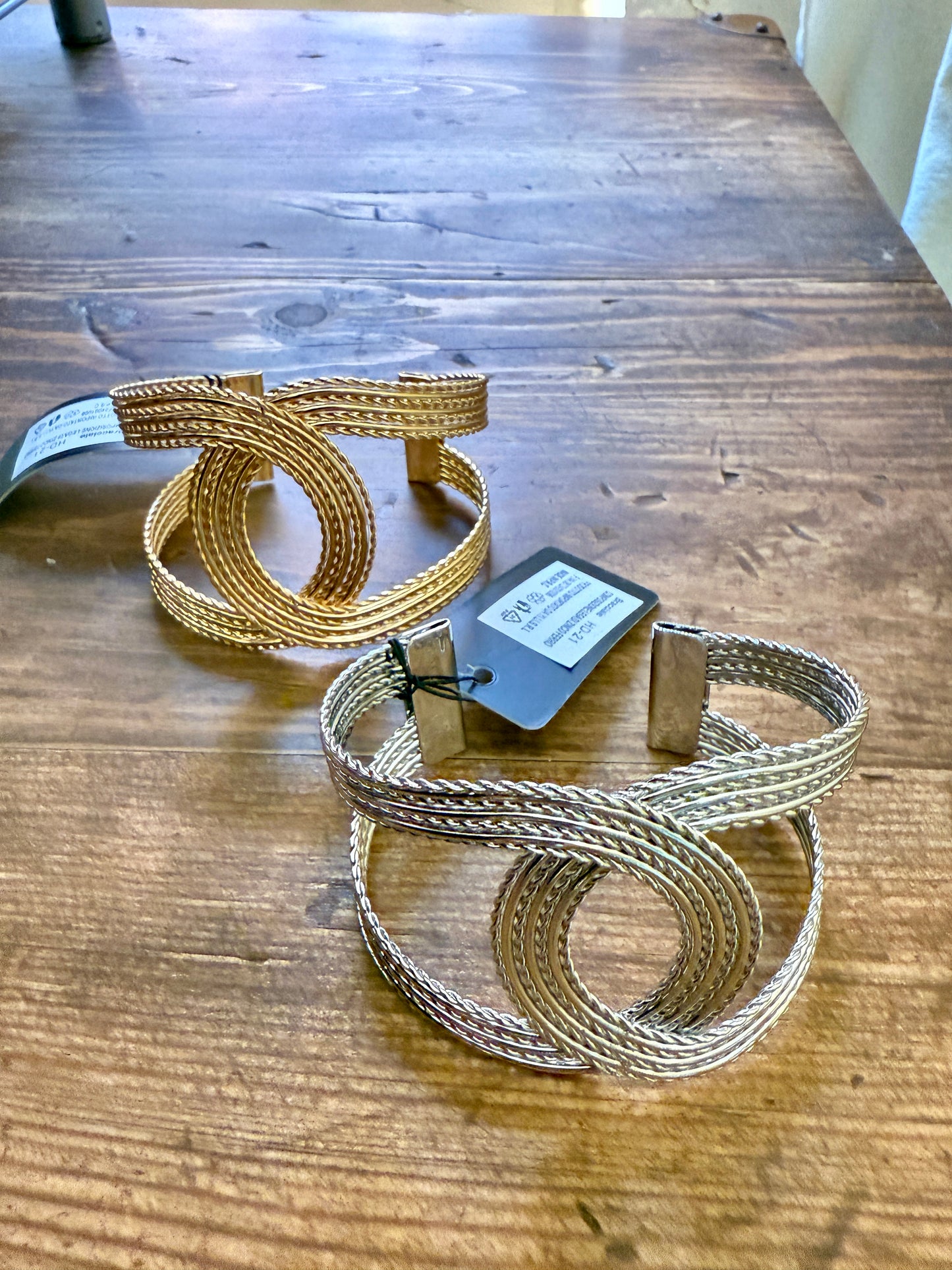 Bracciale nodo piatto