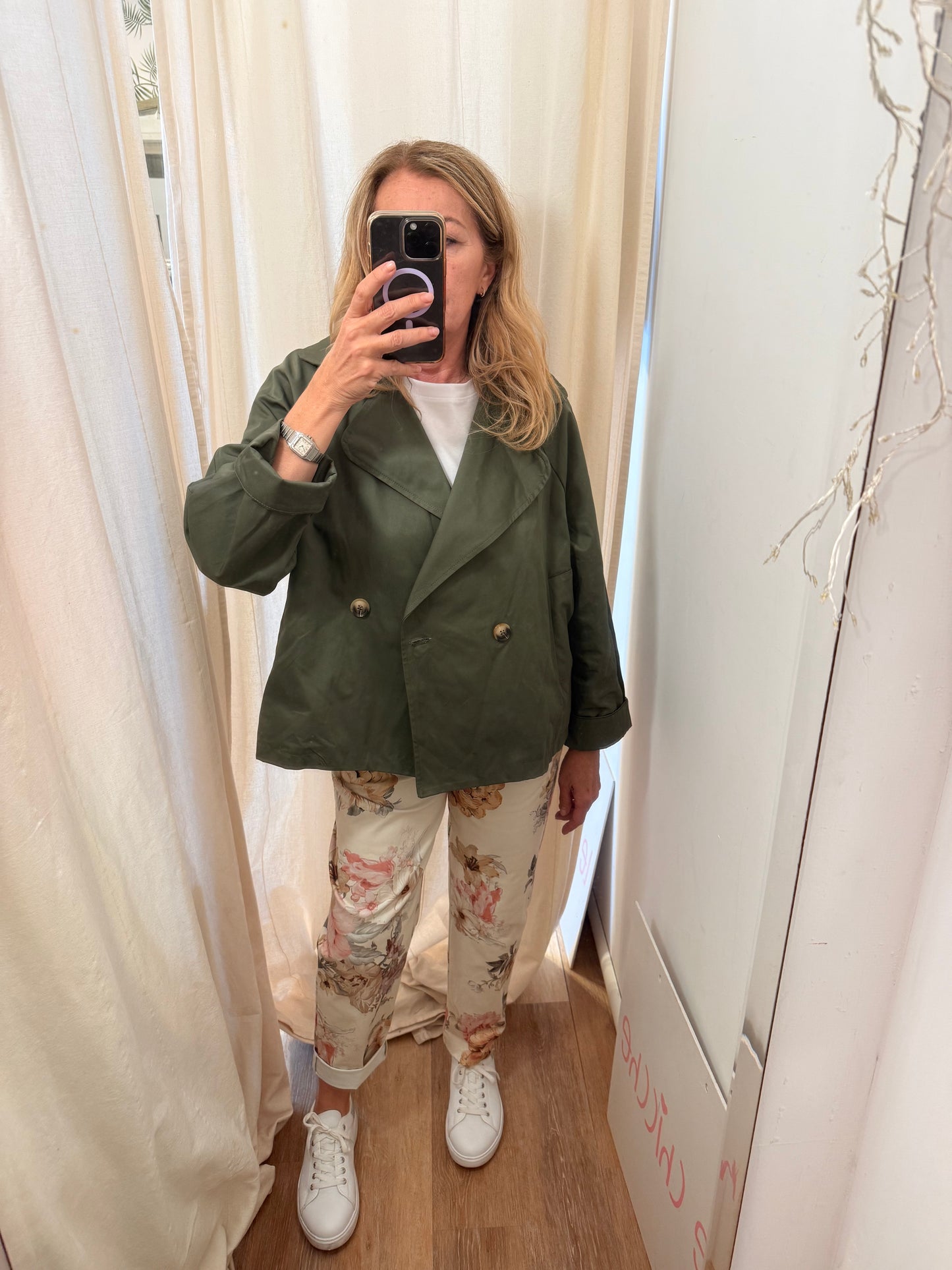 Trench verde militare
