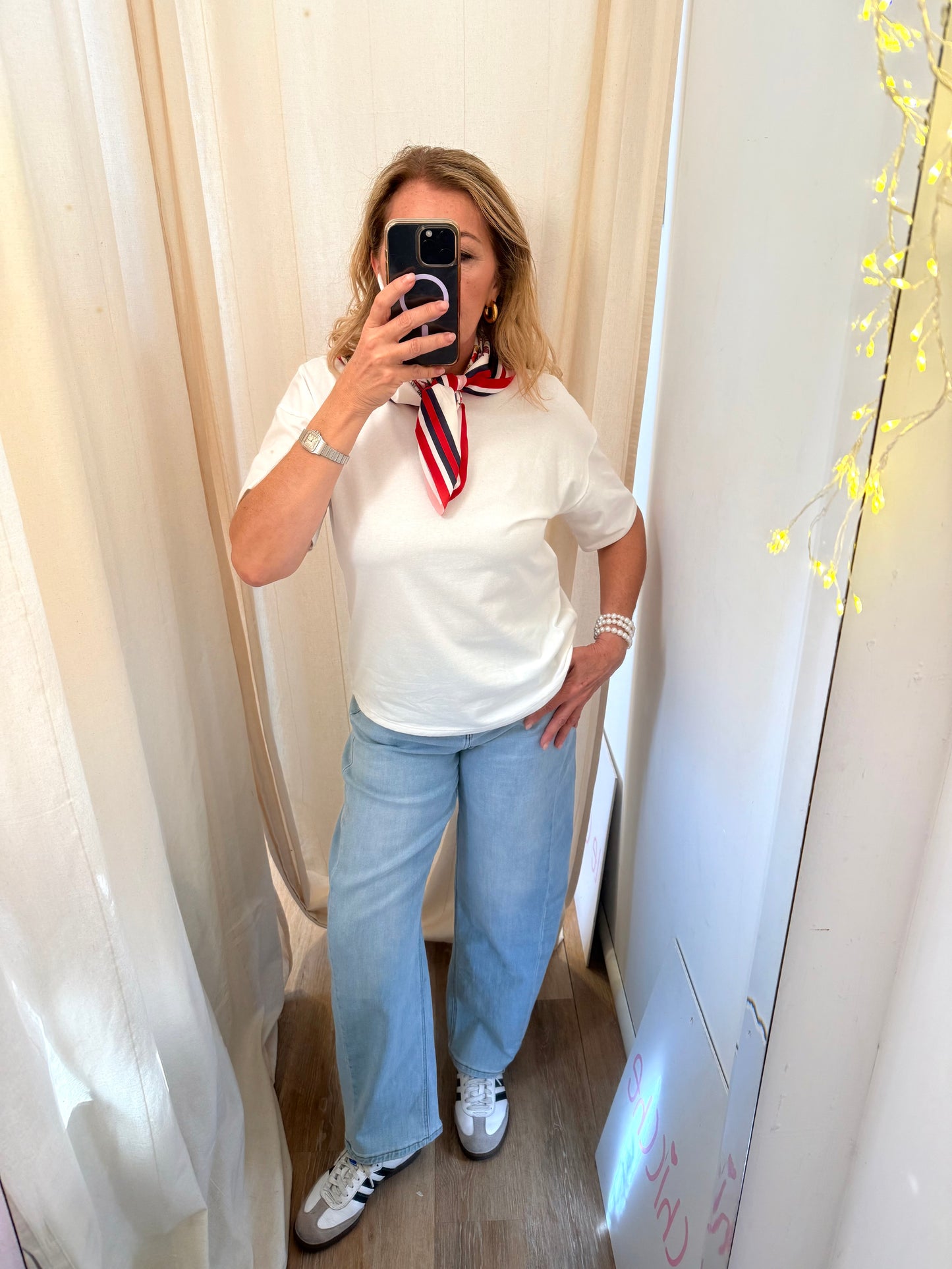 T-shirt foulard