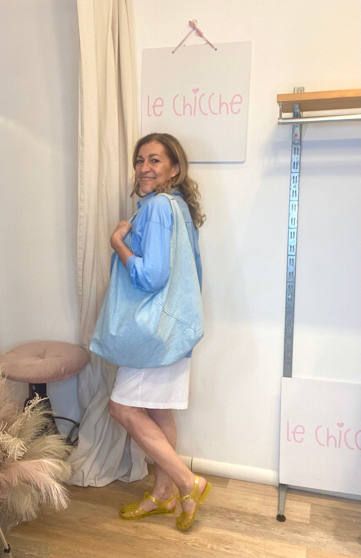 Maxi bag in jeans
