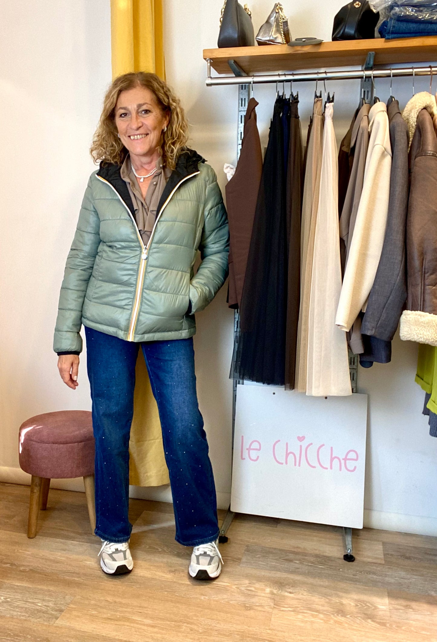 Giacca a vento Priscilla nera 81281