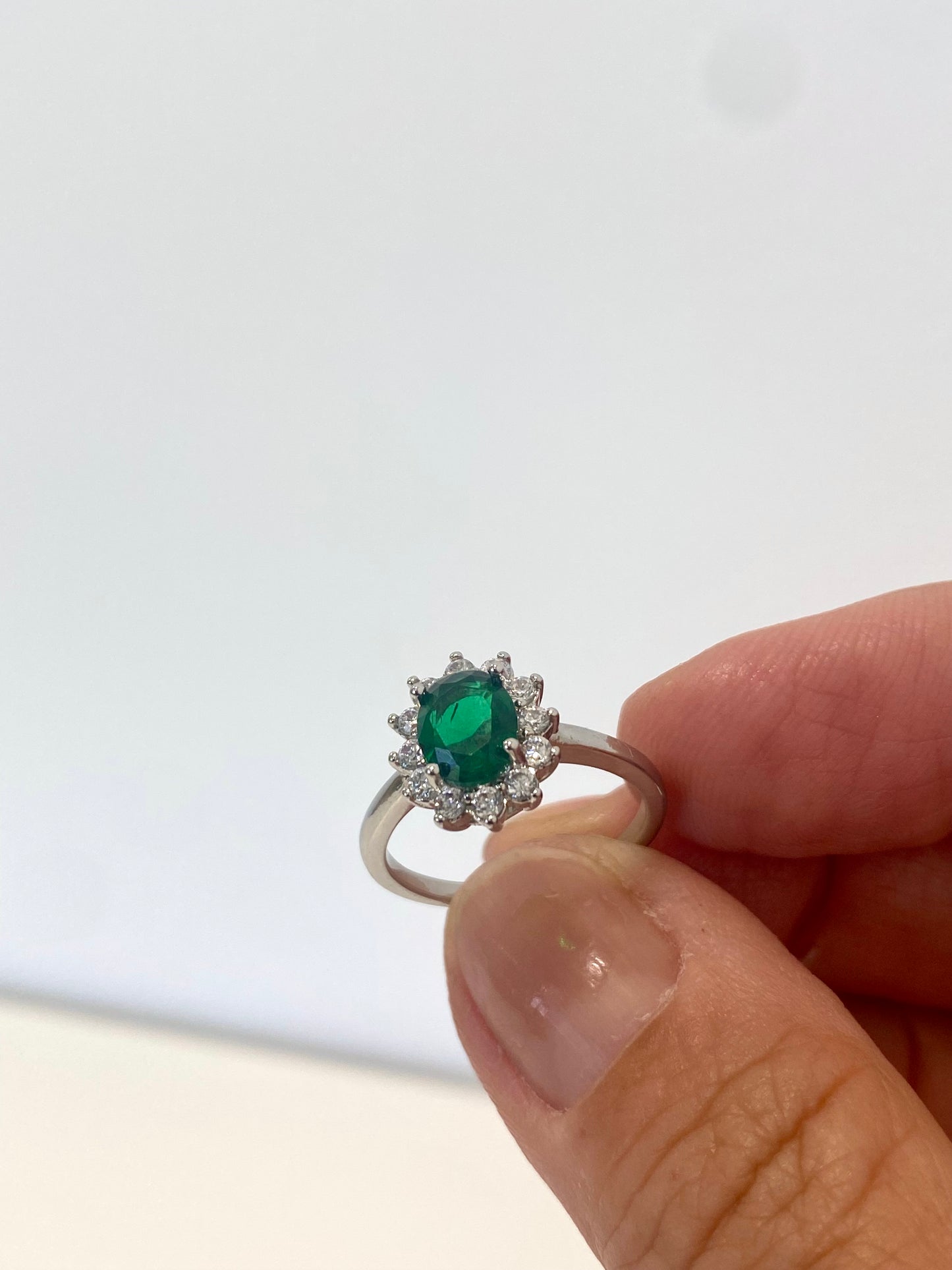 Anello Carolina