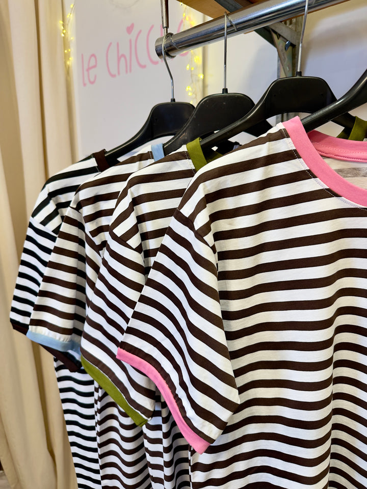 t-shirt a righe