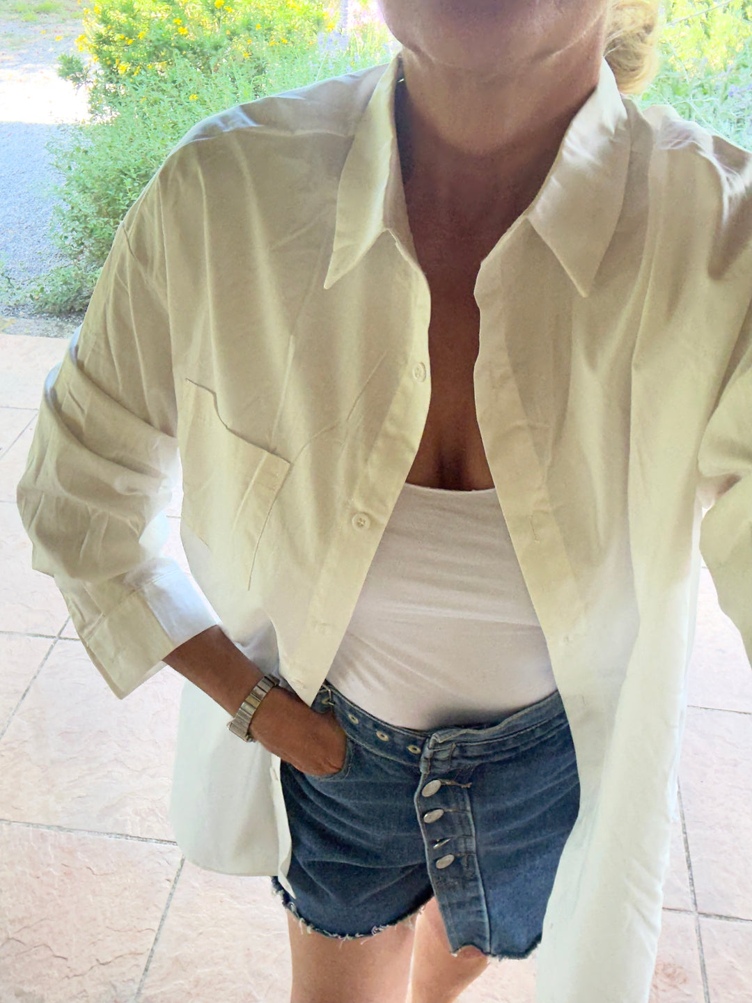 Camicia maschile ampia