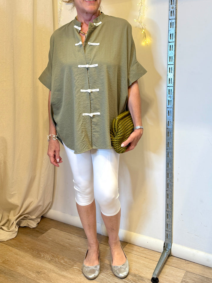 Blusa Singapore