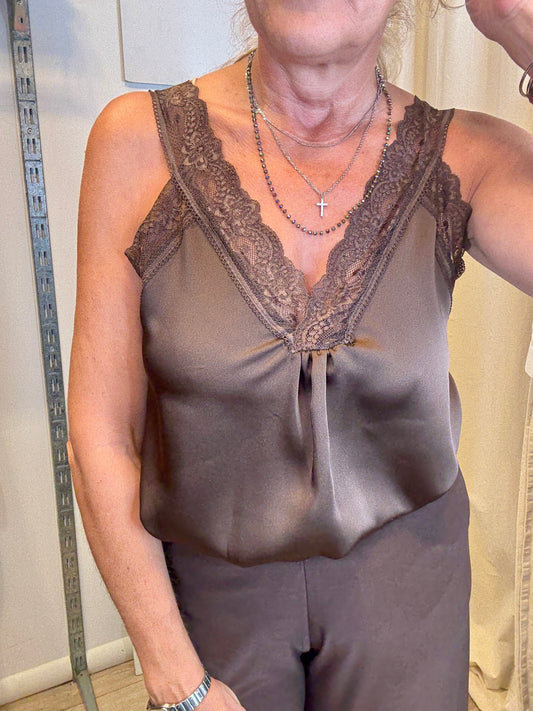 Top pizzo ampio