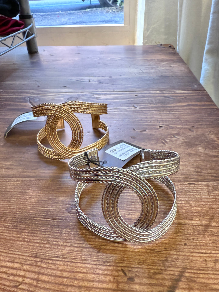 Bracciale nodo piatto