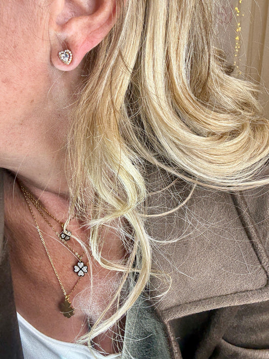 Orecchini a lobo cuore strass