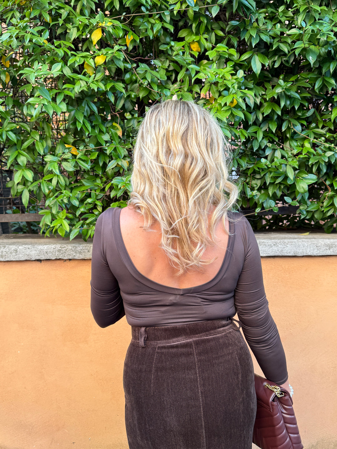 6089 top maniche lunghe a v