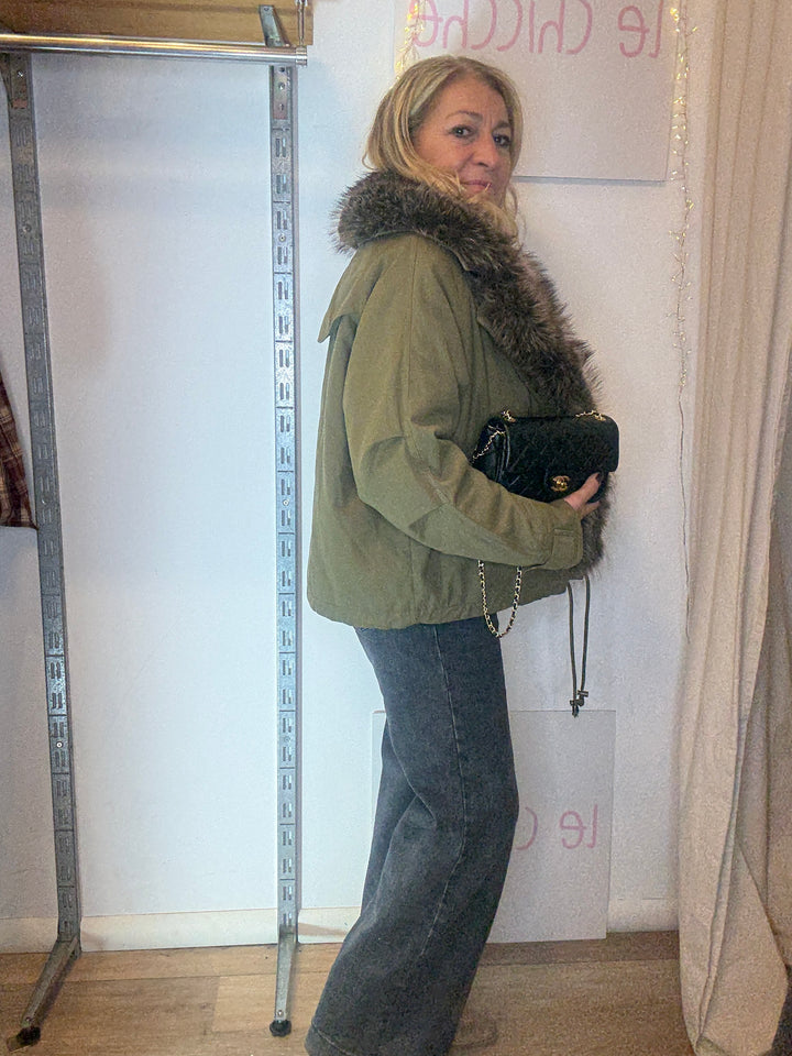 Luxury| Giaccone verde oliva con eco fur Ottavia cod. 9B3-TR8857