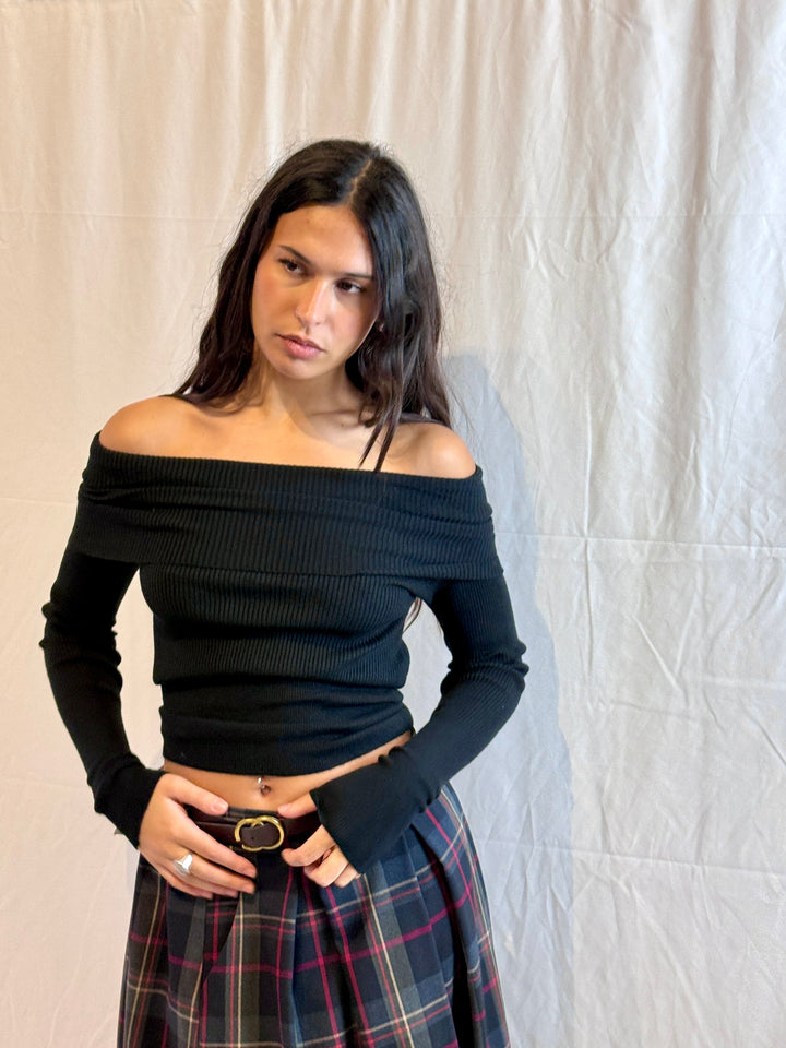 Pull spalla nuda 24376