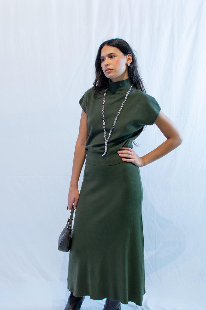 Completo in maglia maniche corte  con gonna 5341