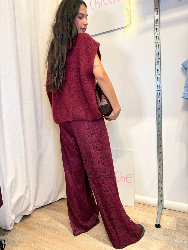 Pantaloni palazzo in pizzo vino