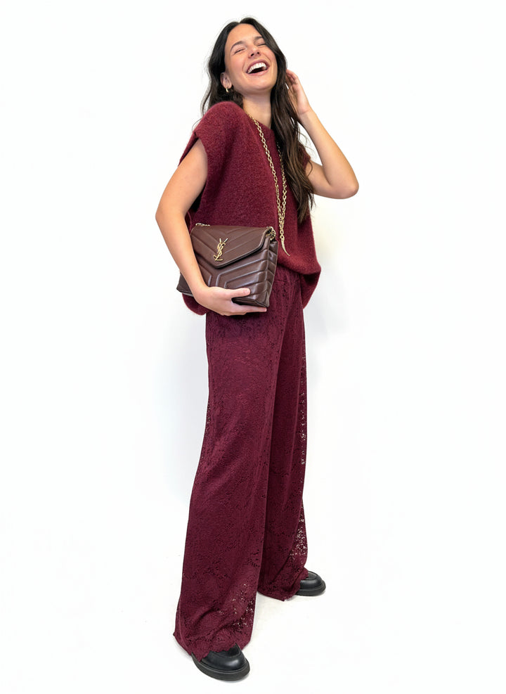 Pantaloni palazzo in pizzo vino