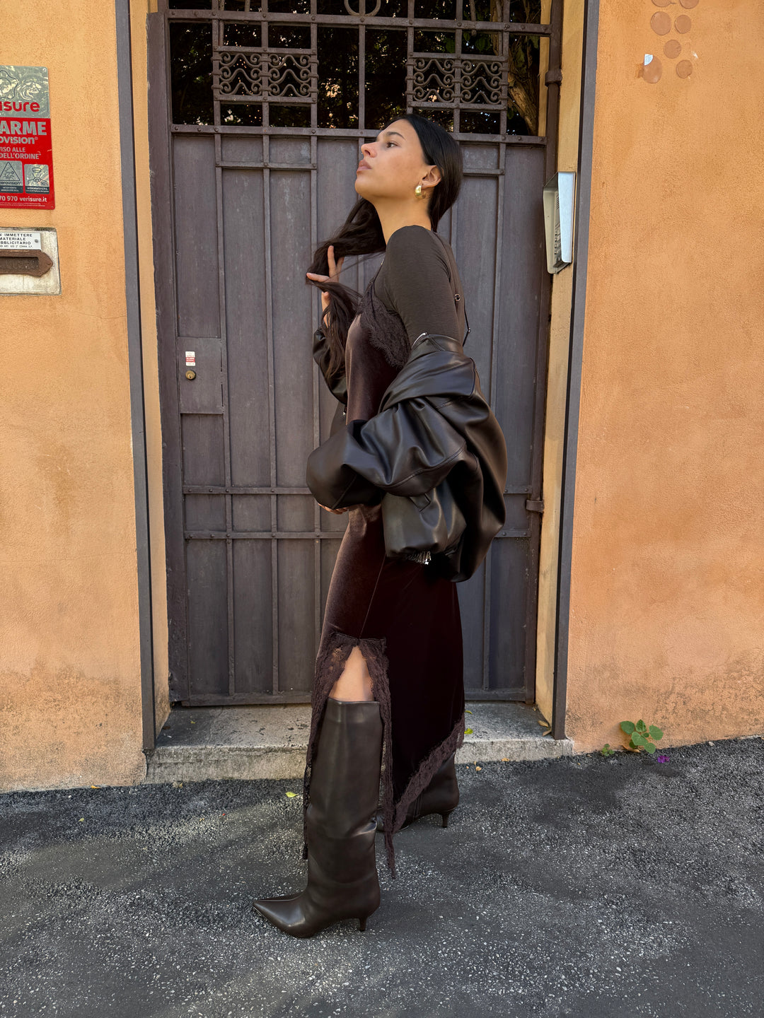 Slip dress in velluto con pizzo