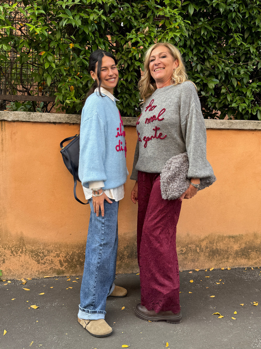 Maglione “ho il mal di gente” a2903