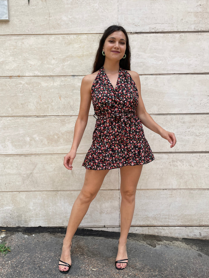 Tutina/abito con schiena scoperta