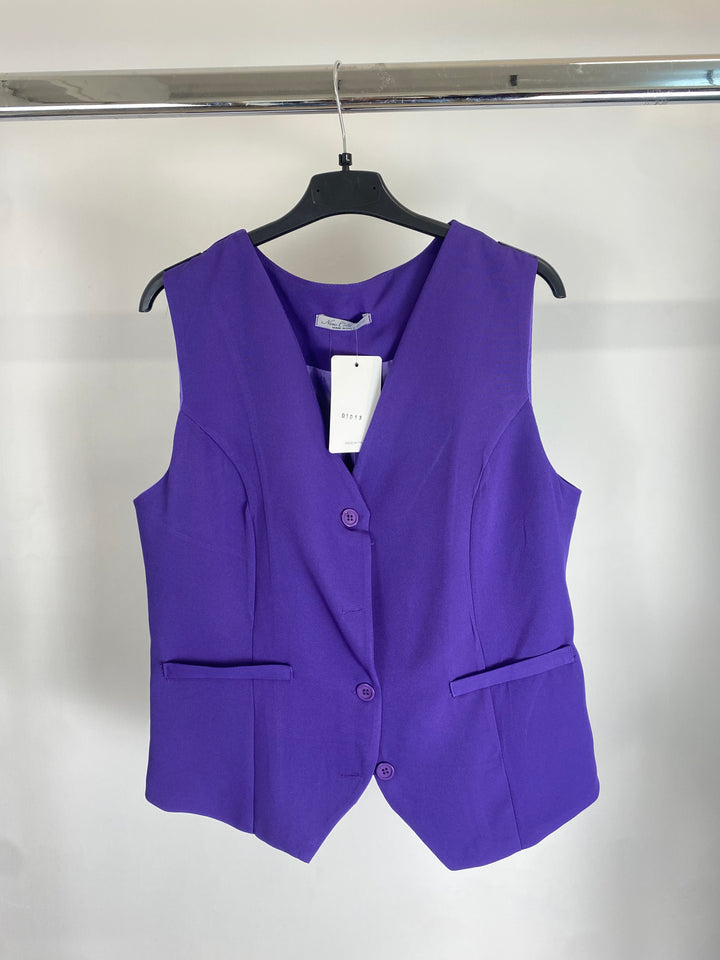 Gilet con bottoni viola